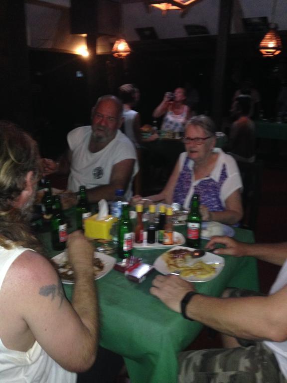 Gede Homestay ロヴィーナ エクステリア 写真