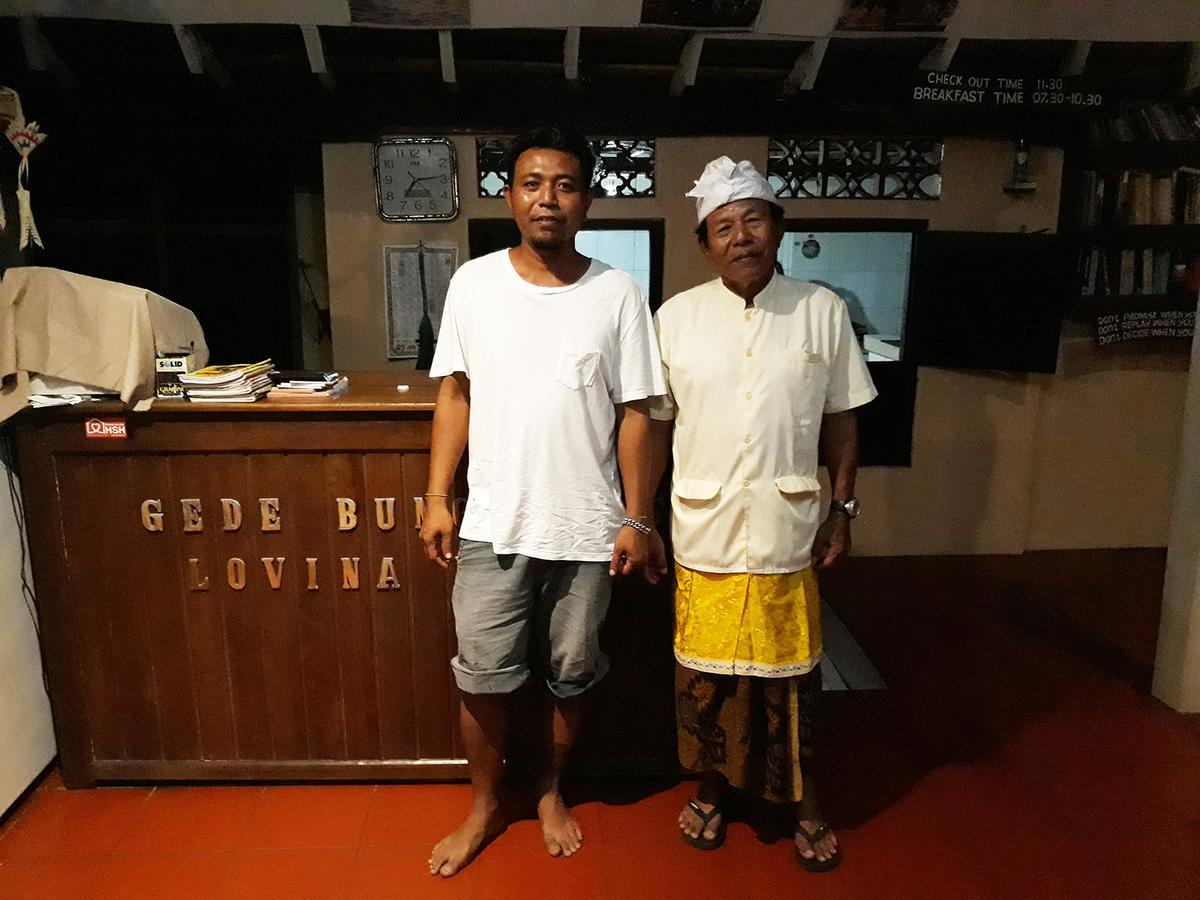 Gede Homestay ロヴィーナ エクステリア 写真